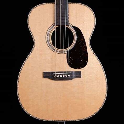 martin slotted headstock acoustic.